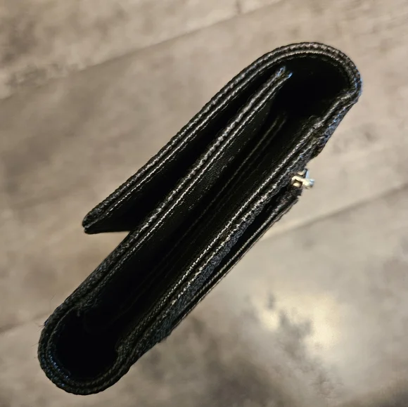 Michael Kors Trifold Wallet - Picture 5 of 13